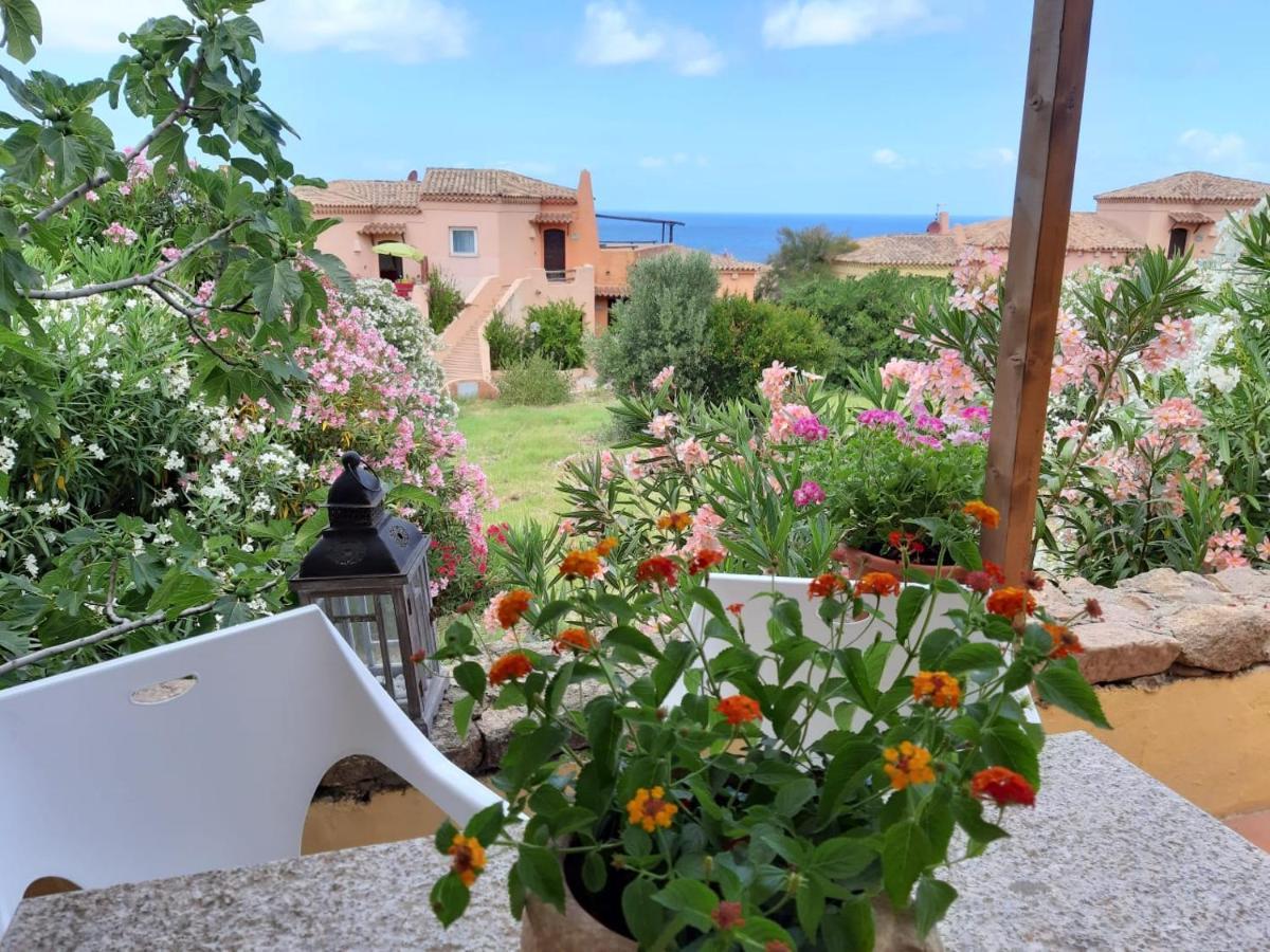 Appartamento Panoramico Calarossa Sardegna Isola Rossa Exterior photo