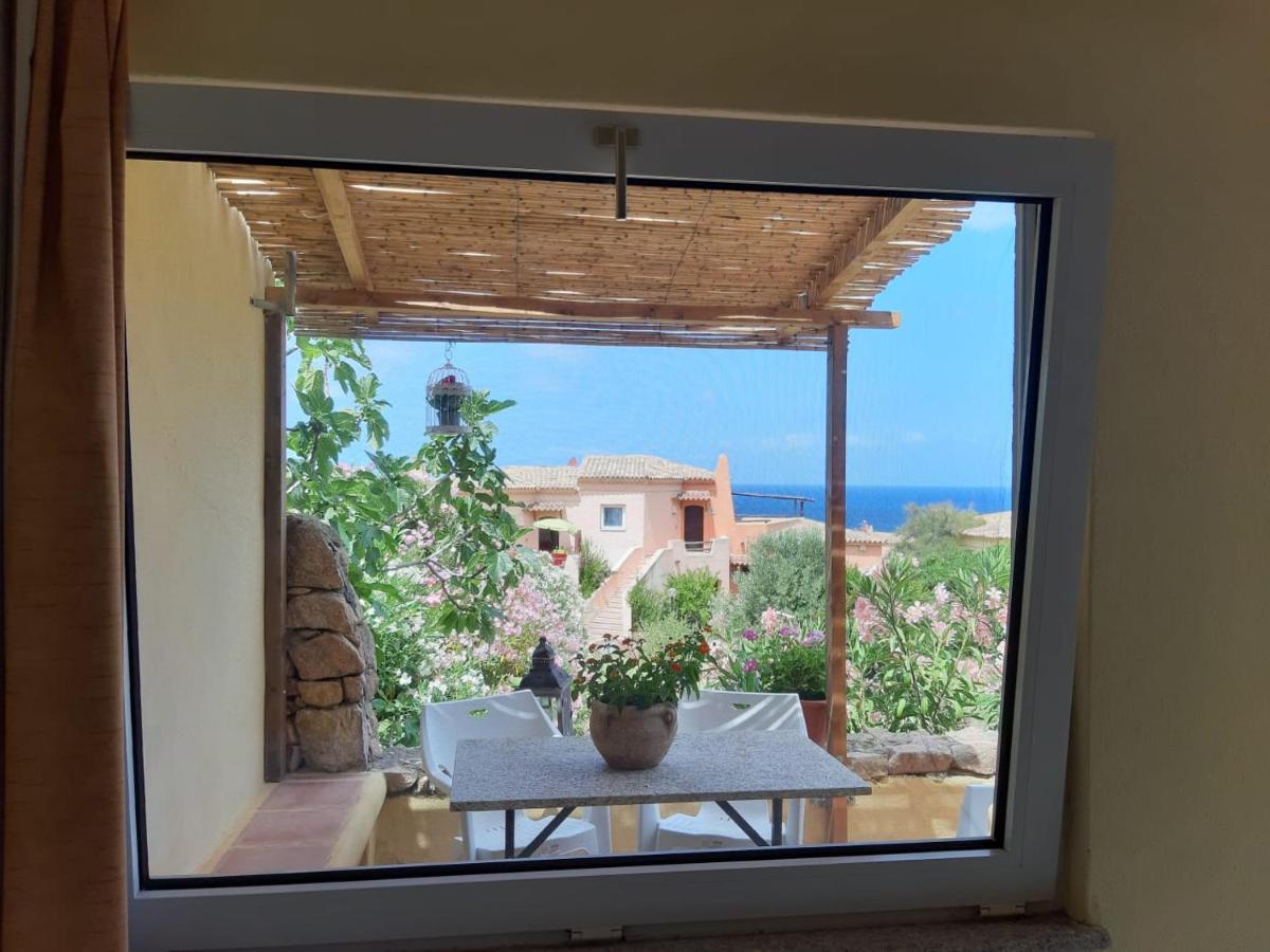 Appartamento Panoramico Calarossa Sardegna Isola Rossa Exterior photo