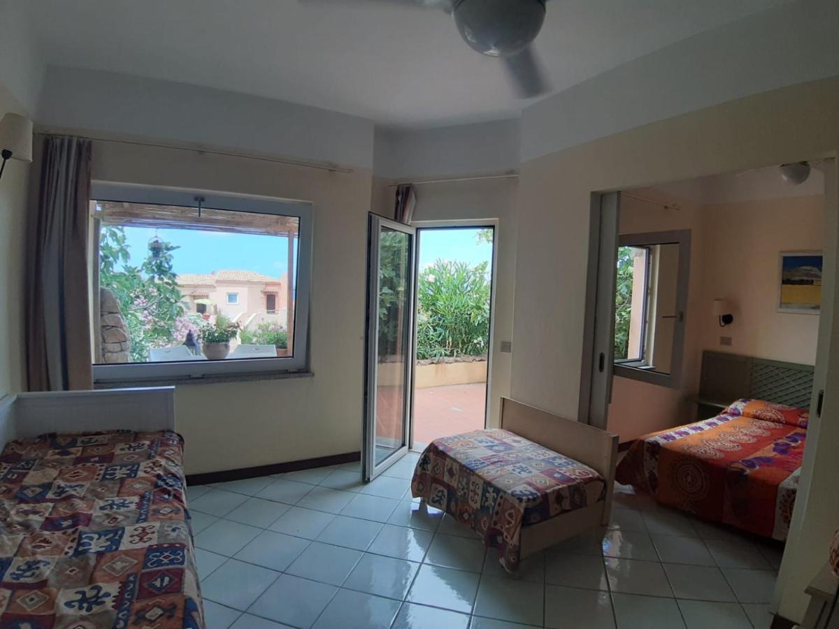 Appartamento Panoramico Calarossa Sardegna Isola Rossa Exterior photo